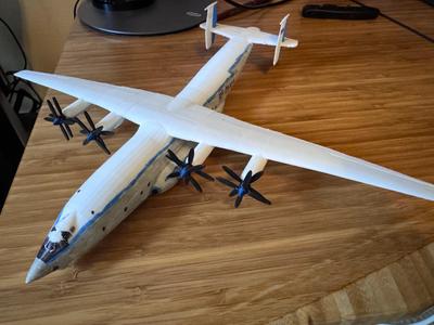 Antonov AN-22 "Antei" 1:200