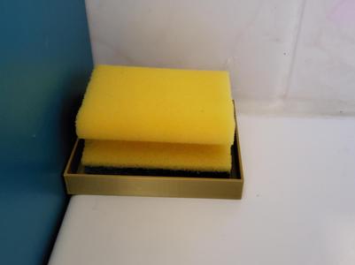 Catch basin with drip rack, drip tray