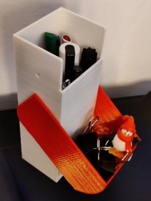 Resealable Pen Holder