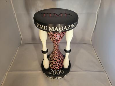 YOUniversal Award