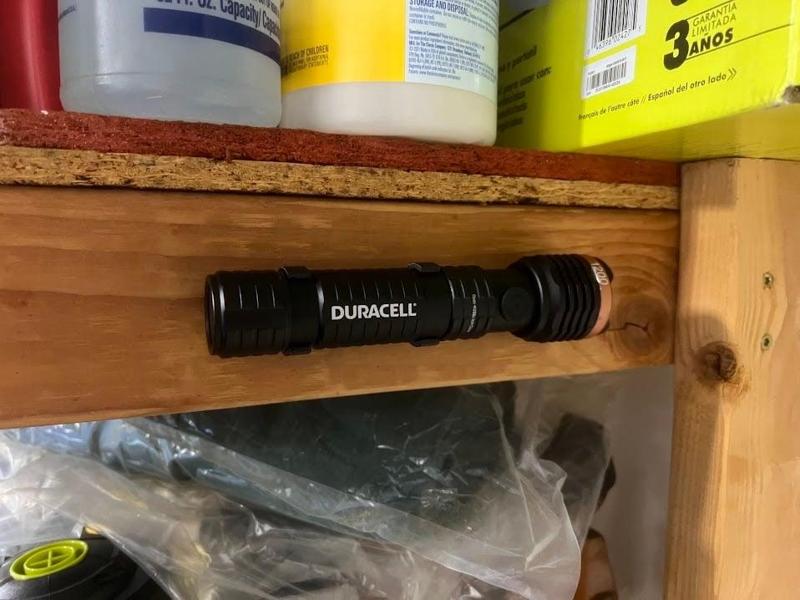 Duracell 1200 Flashlight Holder