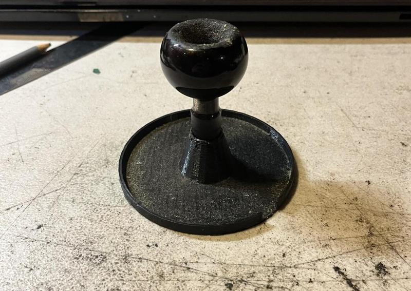Bong Packing Stand