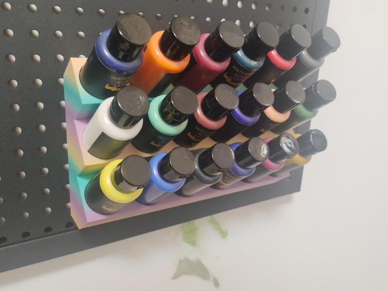 Pegboard 18-Color Pigment Rack