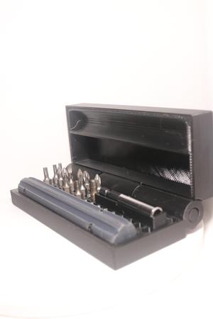 long Screw driver, wrench and box.stl