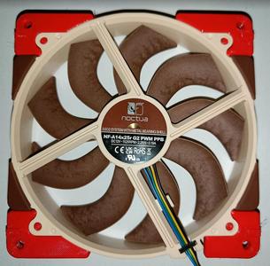 Noctua NF-A14x25r G2 120 to 140mm mounting holes adapter brackets
