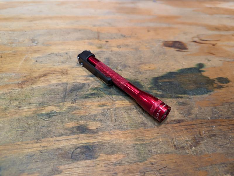 Pocket Clip for Mini Maglite (AAA)