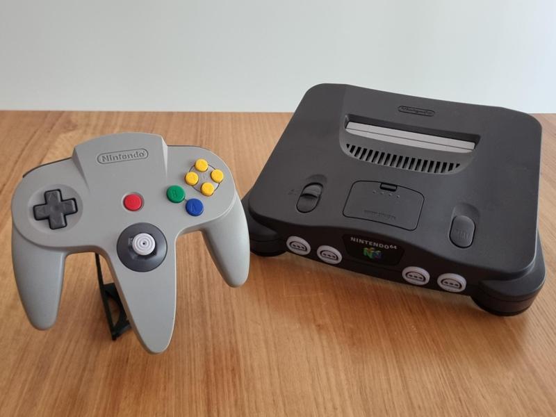 N64 Console and Controller Display Stands