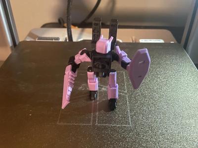 Speakerman upgrades for Striker-01 Mecha