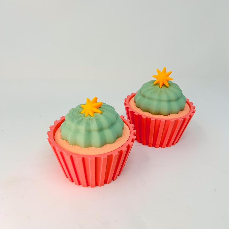 Frosted Christmas Cupcake - Jewelry Box and Gift Holder - Day 10/12 Holiday Desserts
