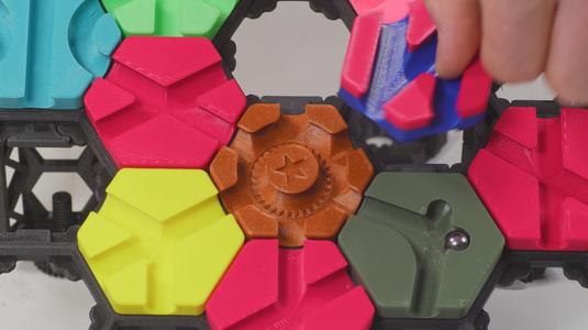 Hextraction Gear Tile
