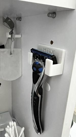 Razor Holder / Rasiererhalter Ikea Holes and others with Name Option customizable