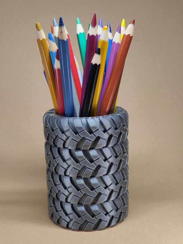 Tire pen holder