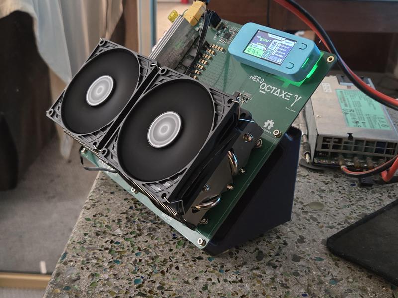 NerdOCTAXE-gamma Asic miner cooler stand
