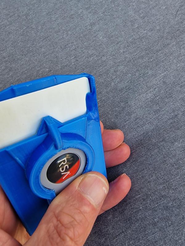 Security RSA clockcard pass holder Version 11