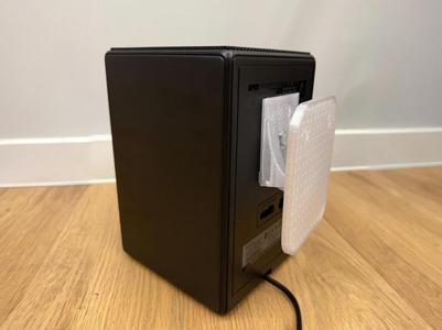 Wall mount for rear speaker Samsung