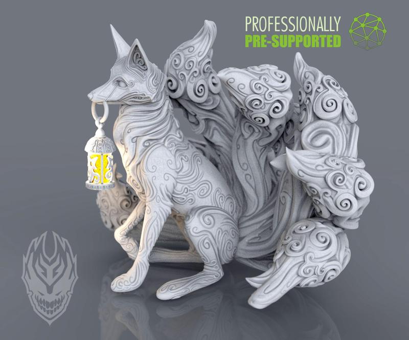 Kitsune - 9 tailed fox Miniature