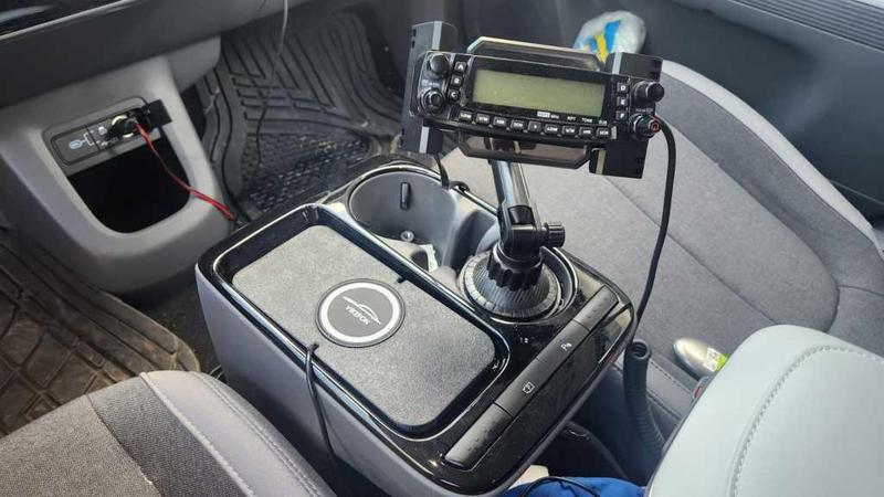 Ioniq 5 Ultimate wireless charger adapter