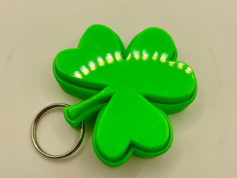 Shamrock Keychain - Single Clicker Fidget Toy