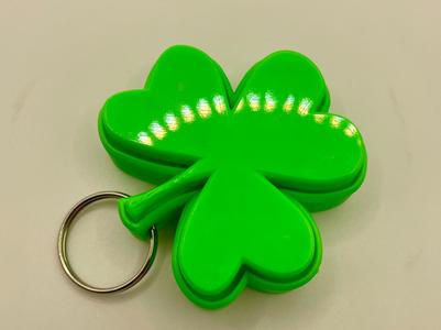 Shamrock Keychain - Single Clicker Fidget Toy