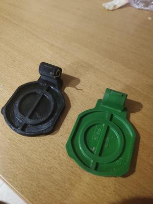 John Deere hydraulic connector cover