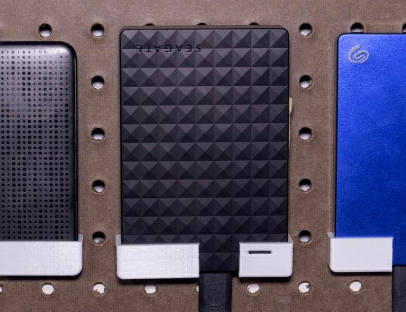 Seagate Expansion 4TB External Drive Holder // Peg Anything