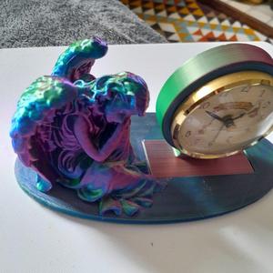 sitting angel remix to clock