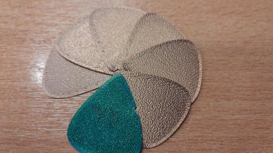 guitar pick 1-0.5mm