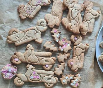 Vespa cookies cutter