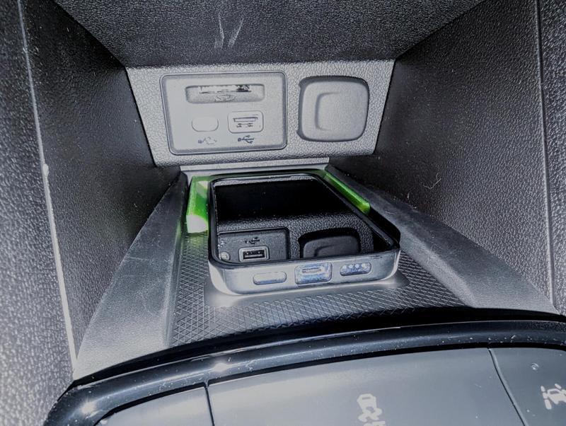 2023 Bolt EUV iphone mini charging cradle.stl