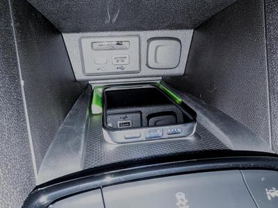 2023 Bolt EUV iphone mini charging cradle.stl