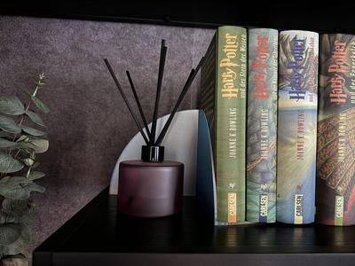Bookend