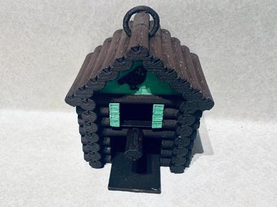 Log Cabin Bird House