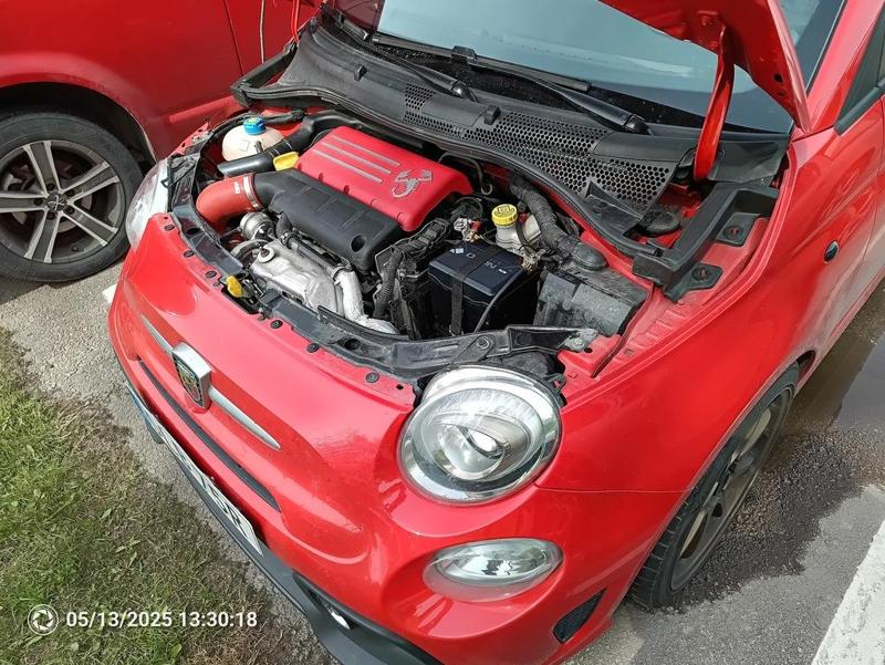 Abarth 500 NOCO 30NLP Lithium battery Adapter
