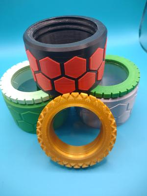 Storage container with see-thru lid