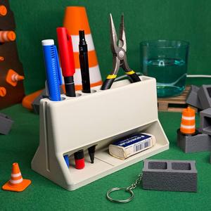 ROAD BARRIER PENHOLDER + BRICK KEYCHAIN - PART 4/4