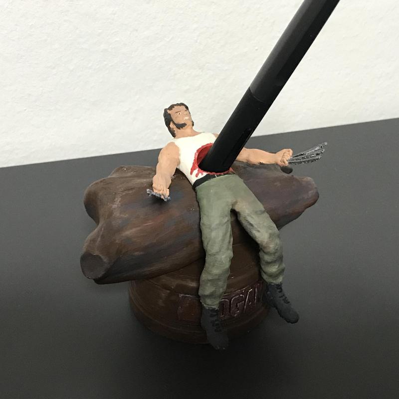 Logan Pen Holder