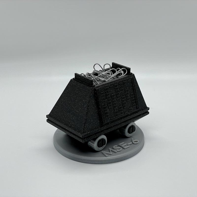 MSE-6 aka Mouse Droid Desk Organizer