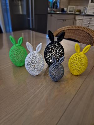 VORONOI Easter Egg