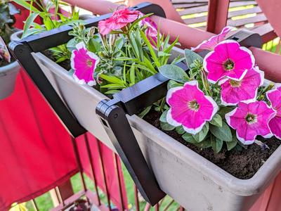 Balcony Planter Support