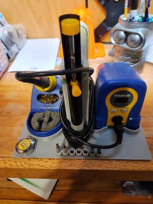 Gridfinity bin for soldering iron Hakko FX888D