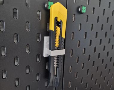 Ikea skadis stanley box cutter holder 