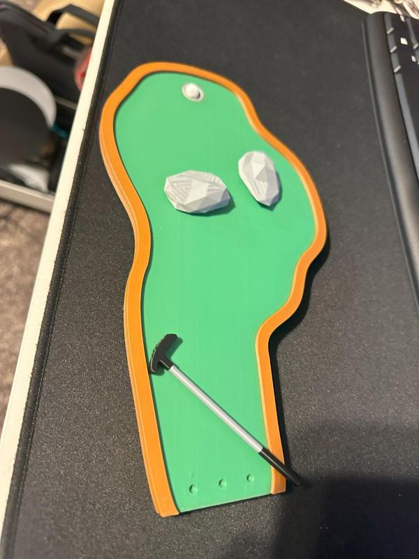 Desktop Mini Golf Hole 1