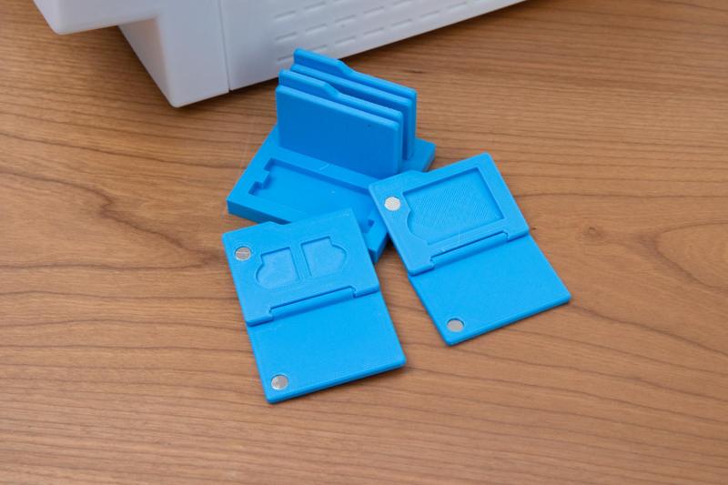 Mac Finder shaped SD card storage box