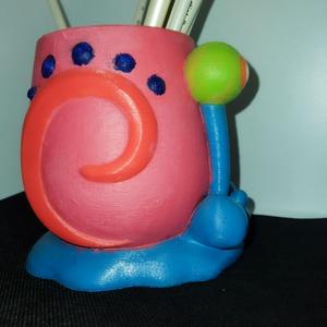 Gary the Snail Pen Holder