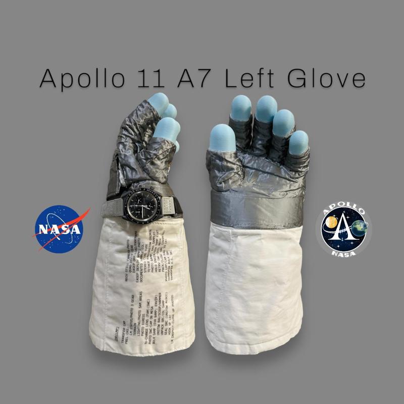 Apollo 11 A7 LEFT Glove - Wearable