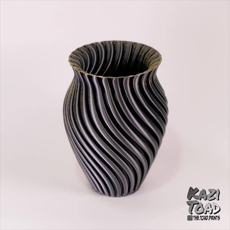 Spiral urn (Vase No. 3)