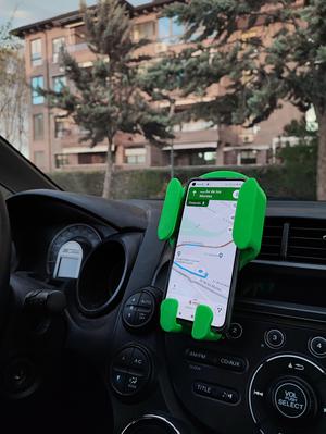 Crocodile | Car-Phone Holder