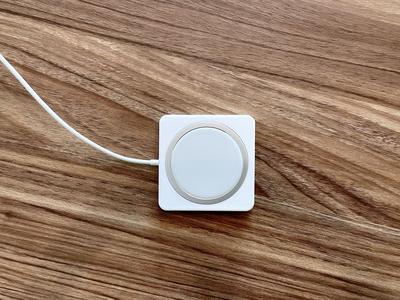 Mount for Apple Magsafe Charger