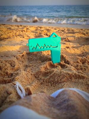 Crocodile - Beach Towel Anchor - Print in Place