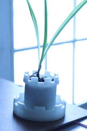 Round Castle Planter